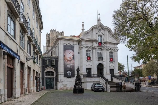 fachada da Igreja de Santo António