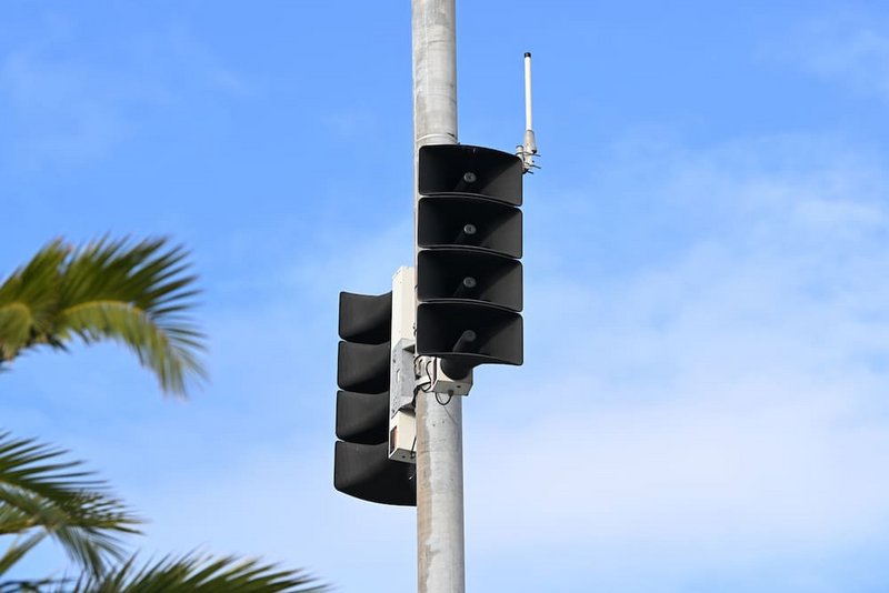  Lisboa tem atualmente quatro sirenes: Praça do Império, Ribeira das Naus, Passeio Carlos do Carmo e Doca de Alcântara