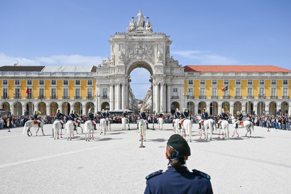Começaram as Festas de Abril 