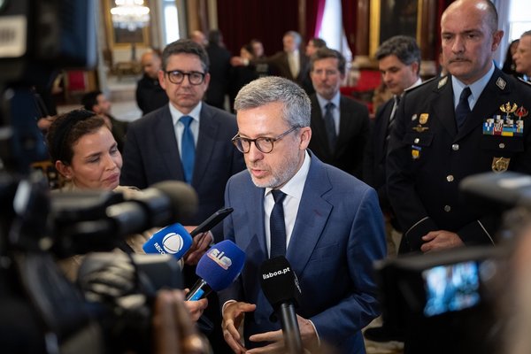 Com as obras, as esquadras “deixam de ser espaços degradados, para passarem a ser locais dignos, funcionais e modernos” - Carlos Moedas