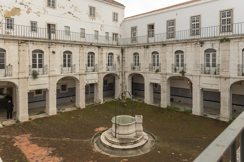 Antigo Convento de Nossa Senhora da Graça, atualmente devoluto, vai ser requalificado pelo Turismo de Portugal